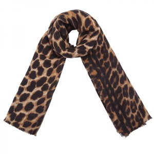 Scarf Wild at Heart